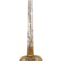 Armes Blanches EPEE DE VILLE OU DE COUR  A LA MOUSQUETAIRE  EN VERMEIL  POINCON DE LYON 1762/1780  -  FRANCE ANCIENNE MONARCHIE 