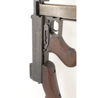 Armes Neutralisées  WW2  PISTOLET MITRAILLEUR    THOMPSON MODELE 1928 A1    NEUTRALISATION  UE 2025  CULASSE MOBILE {PRODUCT_REF