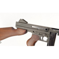 Armes Neutralisées  WW2  PISTOLET MITRAILLEUR    THOMPSON MODELE M1 A1    NEUTRALISATION  UE 2025  CULASSE MOBILE {PRODUCT_REFER