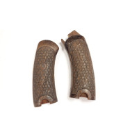 Pièces détachées en ligne PLAQUETTES DE CROSSE POUR    REVOVLER MAS 1892 {PRODUCT_REFERENCE} - 1