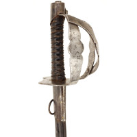 Armes Blanches SABRE DES DRAGONS MODELE RÈGLEMENT DU 25 AVRIL 1767 GARDE FER EN "N" 1771-1775 1er ESCADRON N°32 - FRANCE ANCIENN