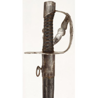 Armes Blanches SABRE DES DRAGONS MODELE RÈGLEMENT DU 25 AVRIL 1767 GARDE FER EN "N" 1771-1775 1er ESCADRON N°32 - FRANCE ANCIENN