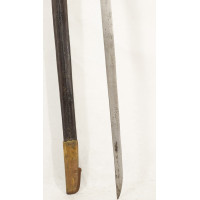 Armes Blanches SABRE DES DRAGONS MODELE RÈGLEMENT DU 25 AVRIL 1767 GARDE FER EN "N" 1771-1775 1er ESCADRON N°32 - FRANCE ANCIENN