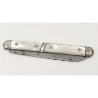Coutellerie COUTEAU PLIANT 18è ARGENT ET NACRE - FRANCE FIN DU XVIIIè {PRODUCT_REFERENCE} - 1