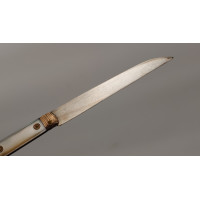 Coutellerie FIN COUTEAU PLIANT 18è DE VOYAGE  OR ET NACRE  DOUBLE LAME ARGENT ET ACIER - FRANCE FIN DU XVIIIè {PRODUCT_REFERENCE