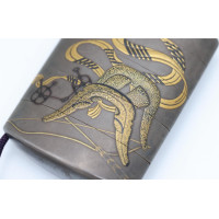 Art du Japon INRO À QUATRE CASES EN LAQUE SIGNÉ HAN'YUSAI (1804-1840) OJIME IVOIRE - JAPON EPOQUE EDO XIXè {PRODUCT_REFERENCE} -