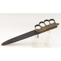 Catalogue Magasin WW1 COUTEAU POIGNARD DE TRANCHEE   US 1918 TRENCH KNIFE   - USA PREMIERE GUERRE MONDIALE {PRODUCT_REFERENCE} -