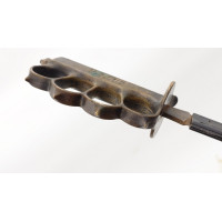 Catalogue Magasin WW1 COUTEAU POIGNARD DE TRANCHEE   US 1918 TRENCH KNIFE   - USA PREMIERE GUERRE MONDIALE {PRODUCT_REFERENCE} -