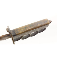 Catalogue Magasin WW1 COUTEAU POIGNARD DE TRANCHEE   US 1918 TRENCH KNIFE   - USA PREMIERE GUERRE MONDIALE {PRODUCT_REFERENCE} -