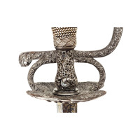 Armes Blanches FINE ET RICHE ÉPÉE À LA MOUQUETAIRE EN FER LAME GRAVÉE DEVISE RECTE FACIENDO NEMINEM TIMEAS  - FRANCE FIN DU XVII