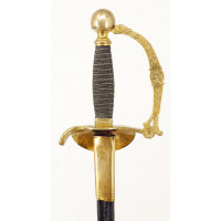 Armes Blanches ÉPÉE D'OFFICIER SUPÉRIEUR DU RÉGIMENT DE CUIRASSIERS D'ANGOULÊME - FRANCE RESTAURATION / LOUIS XVIII {PRODUCT_REF