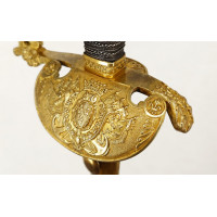 Armes Blanches ÉPÉE D'OFFICIER SUPÉRIEUR DU RÉGIMENT DE CUIRASSIERS D'ANGOULÊME - FRANCE RESTAURATION / LOUIS XVIII {PRODUCT_REF