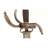 Armes Blanches FORTE ÉPÉE À BRANCHES ET ANNEAUX DE STYLE XVIIè ÉPOQUE VIOLLET LE DUC FRANCE XIXè {PRODUCT_REFERENCE} - 14