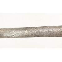 Armes Blanches FORTE ÉPÉE À BRANCHES ET ANNEAUX DE STYLE XVIIè ÉPOQUE VIOLLET LE DUC FRANCE XIXè {PRODUCT_REFERENCE} - 7