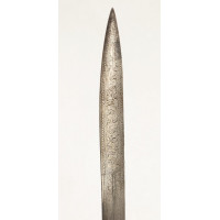 Armes Blanches FORTE ÉPÉE À BRANCHES ET ANNEAUX DE STYLE XVIIè ÉPOQUE VIOLLET LE DUC FRANCE XIXè {PRODUCT_REFERENCE} - 20