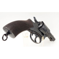 Armes de Poing REVOLVER WEBLEY RIC   LONDON METROPOLITAN POLICE   1883 -1911 PAIRE DE MENOTTES CALIBRE 450 - GB XIXè {PRODUCT_RE