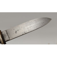 Militaria COUTEAU POIGNARD DE LA JEUNESSE HJ MODELE 1933  HUBERTUS SOLINGEN  DEVISE "BLUT UND CHREL" - ALLEMAGNE  SECONDE GUERRE