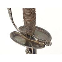 Armes Blanches ÉPÉE DE RECOMPENSE EN ARGENT DONNÉ PAR LE ROI EN 1817 À Mr BELLANGER FRANCOIS VÉTÉRANS GUERRE DE VENDÉE / GENDARM