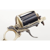 Armes de Poing REVOLVER COMBINÉ APACHE DOLNE - BAR " SORTIE DE BAL " CALIBRE 5MM À BROCHE INVENTION DOLNE BREVETÉ - BELGIQUE XIX