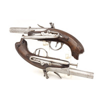 Armes de Poing PAIRE DE PISTOLETS À  SILEX  CHIEN DE MER  MARINE MILITAIRE  VERS 1770 / 1780 - FRANCE ANCIENNE MONARCHIE {PRODUC