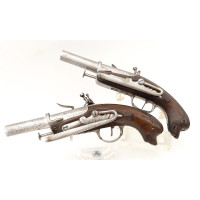 Armes de Poing PAIRE DE PISTOLETS À  SILEX  CHIEN DE MER  MARINE MILITAIRE  VERS 1770 / 1780 - FRANCE ANCIENNE MONARCHIE {PRODUC