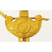 Armes Blanches RARE ÉPÉE D’OFFICIER DU 1ER RÉGIMENT DU ROI CHEVAU-LÉGERS LANCIERS DE LA GARDE ROYALE 1814 - FRANCE 1ERE RESTAURA