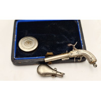 Armes de Poing PISTOLET A PERCUSSION MINIATURE + ACCESSOIRES EN COFFRET BREVETE S.G.D.G. {PRODUCT_REFERENCE} - 6