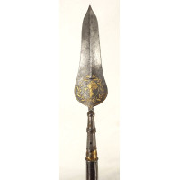 Armes Blanches POINTE DE FER ESPONTON D'OFFICIER AUX ARMES DE MANTES LA JOLIE VERS 1700/1750 PIQUE LANCE - FRANCE ANCIENNE MONAR