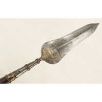 Armes Blanches POINTE DE FER ESPONTON D'OFFICIER AUX ARMES DE MANTES LA JOLIE VERS 1700/1750 PIQUE LANCE - FRANCE ANCIENNE MONAR