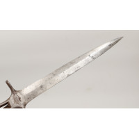 Militaria DAGUE SQUELETTE TETE SERPENT LE NETTOYEUR DE TRANCHEE CAMPAGNE 1914 -15 - 16 par H.CAUX à HESDIN - France 1ère GM {PRO