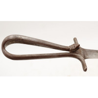 Militaria DAGUE SQUELETTE TETE SERPENT LE NETTOYEUR DE TRANCHEE CAMPAGNE 1914 -15 - 16 par H.CAUX à HESDIN - France 1ère GM {PRO