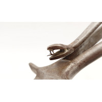 Militaria DAGUE SQUELETTE TETE SERPENT LE NETTOYEUR DE TRANCHEE CAMPAGNE 1914 -15 - 16 par H.CAUX à HESDIN - France 1ère GM {PRO