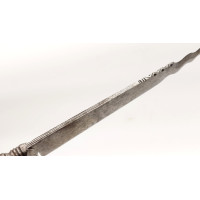 Coutellerie CURIEUX LONG STYLET DE CHASSE EN FER   FORTE LAME FLAMBOYANTE ET POINTE FLECHE HAMECON - FRANCE Fin XVIIIè XIXè {PRO
