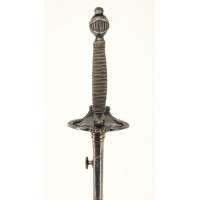 Armes de Luxe ÉPÉE D'OFFICIER DE GENDARME D'ÉLITE OU CARABINIERS DE LA GARDE CONSULAIRE VENDÉMIAIRE AN XII - FRANCE CONSULAT {PR