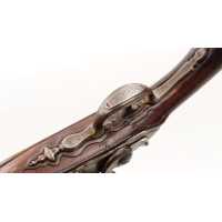 Armes de Poing PISTOLET DE VOYAGE A SILEX XVIIIè SIGNATURE DE HENRI DEVILLERS LIEGE 1734-1762 - BELGIQUE 18è {PRODUCT_REFERENCE}