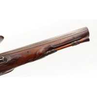 Armes de Poing PISTOLET DE VOYAGE A SILEX XVIIIè SIGNATURE DE HENRI DEVILLERS LIEGE 1734-1762 - BELGIQUE 18è {PRODUCT_REFERENCE}
