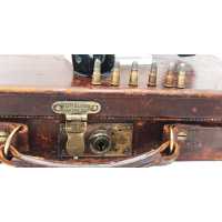 Armes de Poing REVOLVER DE TIR   WEBLEY TARGET MODEL 1896   EN VALISE CUIR  CALIBRE 455 / 450  &  22 Morris 297/230  - GB XIXè {