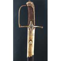 Armes Blanches SABRE D'OFFICIER DES CHASSEURS A PIED DE LA GARDE IMPERIALE  1804 SOLINGEN - FRANCE PREMIER EMPIRE {PRODUCT_REFER