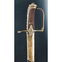 Armes Blanches SABRE D'OFFICIER DES CHASSEURS A PIED DE LA GARDE IMPERIALE  1804 SOLINGEN - FRANCE PREMIER EMPIRE {PRODUCT_REFER