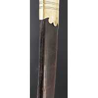 Armes Blanches SABRE D'OFFICIER DES CHASSEURS A PIED DE LA GARDE IMPERIALE  1804 SOLINGEN - FRANCE PREMIER EMPIRE {PRODUCT_REFER