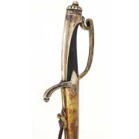 Armes Blanches RARE SABRE D'OFFICIER DE CHASSEUR A CHEVAL OU HUSSARD EN ARGENT 950M TETE VIEILLARD - FRANCE REPUBLIQUE - DIRECTO