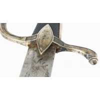 Armes Blanches RARE SABRE D'OFFICIER DE CHASSEUR A CHEVAL OU HUSSARD EN ARGENT 950M TETE VIEILLARD - FRANCE REPUBLIQUE - DIRECTO