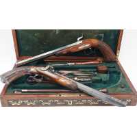 Armes de Poing CASSETTE NECESSAIRE DE DUEL PAIRE PISTOLETS PAR BOURDON A ETAMPES  1845 / 1855 - FRANCE XIXè {PRODUCT_REFERENCE} 