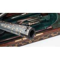 Armes de Poing CASSETTE NECESSAIRE DE DUEL PAIRE PISTOLETS PAR BOURDON A ETAMPES  1845 / 1855 - FRANCE XIXè {PRODUCT_REFERENCE} 