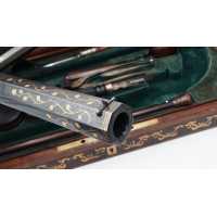 Armes de Poing CASSETTE NECESSAIRE DE DUEL PAIRE PISTOLETS PAR BOURDON A ETAMPES  1845 / 1855 - FRANCE XIXè {PRODUCT_REFERENCE} 