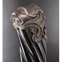 Armes Blanches DAGUE DE VENERIE COUTEAU CHASSE A COURS LOUVETERIE  FINES CISELURES ET GRAVURES  SUR FER - FRANCE XIXè {PRODUCT_R