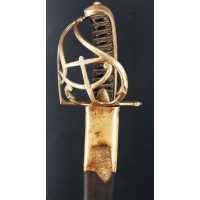 Armes Blanches SABRE MILITAIRE D'OFFICIER DE MARINE DE TYPE MONTMORENCY A L'ANCRE REGNE DE LOUIS XV - FRANCE ANCIENNE MONARCHIE 