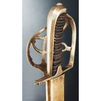 Armes Blanches SABRE MILITAIRE D'OFFICIER DE MARINE DE TYPE MONTMORENCY A L'ANCRE REGNE DE LOUIS XV - FRANCE ANCIENNE MONARCHIE 