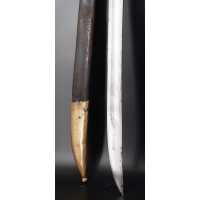 Armes Blanches SABRE MILITAIRE D'OFFICIER DE MARINE DE TYPE MONTMORENCY A L'ANCRE REGNE DE LOUIS XV - FRANCE ANCIENNE MONARCHIE 