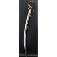 Armes Blanches SABRE D'OFFICIER DE CAVALERIE LÉGÈRE MONTURE À LA CHASSEUR DU MODÈLE AN IX LAME SOLINGEN - FRANCE CONSULAT ET PRE